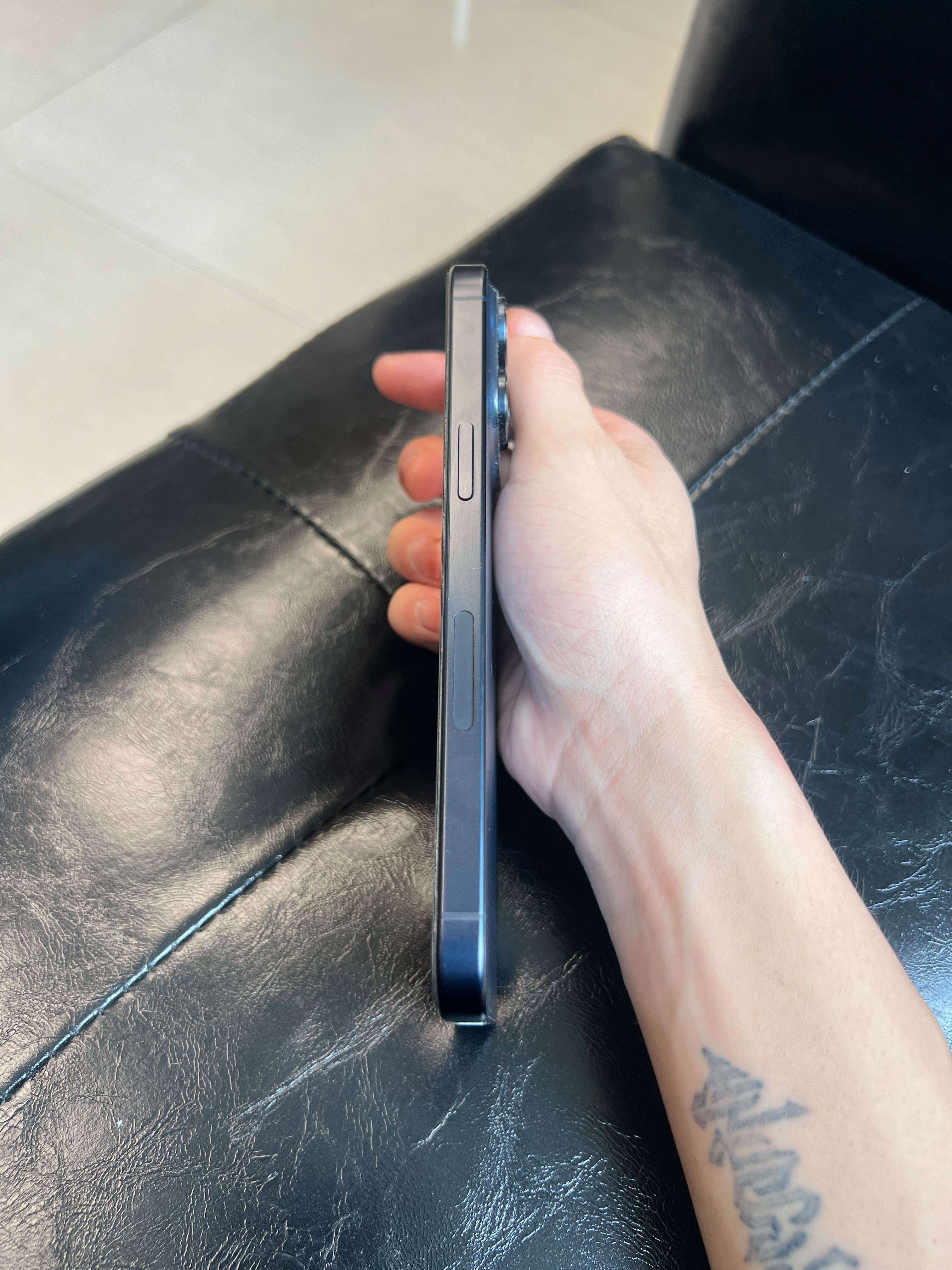 苹果手机us版插卡版(苹果手机usim卡在哪里)-第4张图片-QuickQ官网